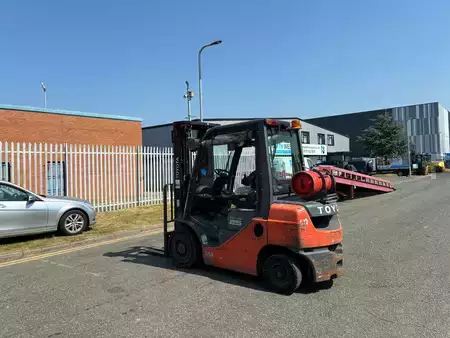 Carrelli elevatori GPL 2019  Toyota 02-8FGF25 (2)