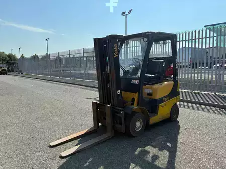 Carrelli elevatori GPL 2015  Yale GLP16VXE2025 (3)
