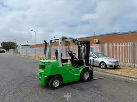 Empilhador diesel 2020  Cesab M320 (4)