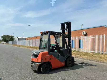 Diesel heftrucks 2019  Toyota 02-8FDF25 (6)