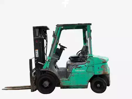 Dieselstapler 2019  Mitsubishi FD25NT (1)