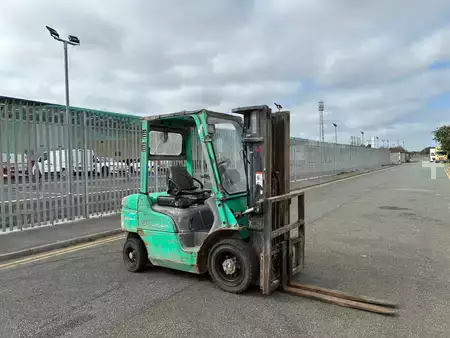 Dieselstapler 2019  Mitsubishi FD25NT (6)
