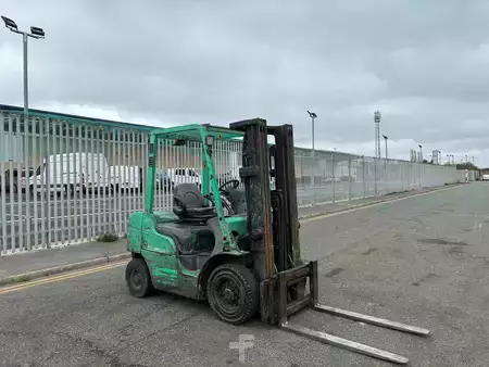 Dieseltruck 2007  Mitsubishi FD25N (5)