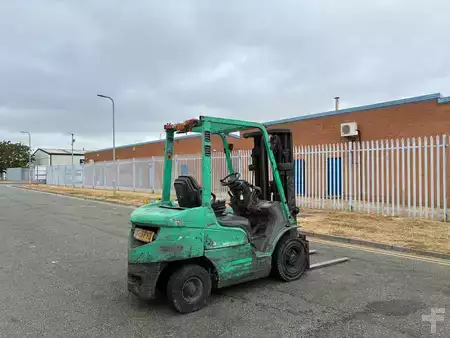 Dieseltruck 2007  Mitsubishi FD25N (6)
