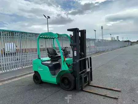 Dieseltruck 2006  Mitsubishi FD25N (4)