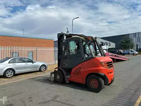 Carretilla elevadora diésel 2008  Linde H40D (4)