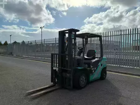 Carretilla elevadora diésel 2016  Baoli KB30 (2)