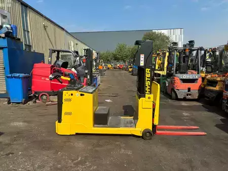 Wózek wysokiego podnoszenia 2018  Hyster S1.5C (3)