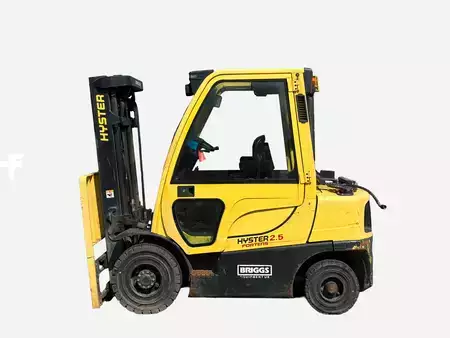 Wózki gazowe 2014  Hyster H2.5FT (1)