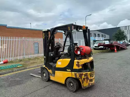 Carretilla elevadora GLP 2014  Yale GLP20SUXE2175 (3)