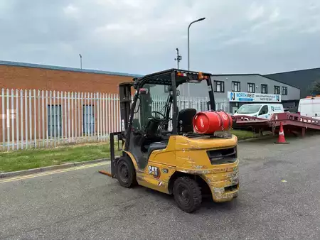 Treibgasstapler 2020  CAT Lift Trucks GP25NT (3)