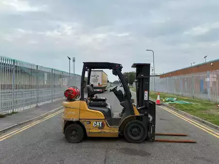 Treibgasstapler 2020  CAT Lift Trucks GP25NT (4)