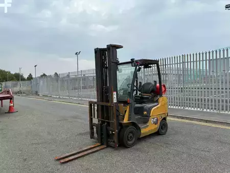 Treibgasstapler 2020  CAT Lift Trucks GP18NT (4)
