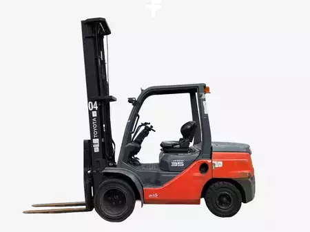 Diesel heftrucks 2020  Toyota 52-8FDJF35 (1)