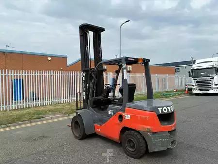 Diesel heftrucks 2020  Toyota 52-8FDJF35 (3)