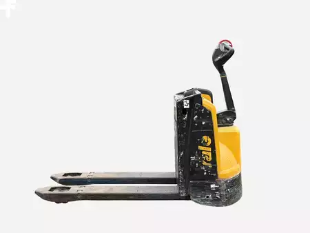 Electric Pallet Trucks 2020  Yale MP16 (1)