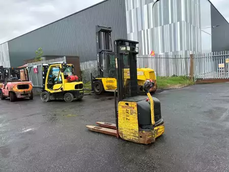 Pallet Stackers 2015  Hyster S1.6AC (3)