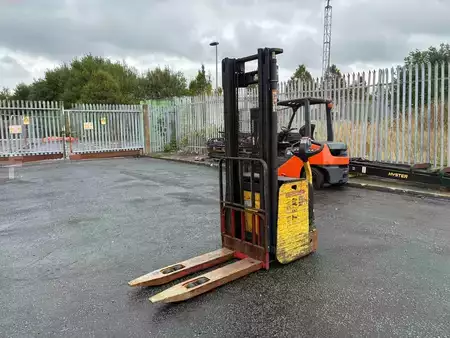Pallet Stackers 2015  Hyster S1.6AC (6)