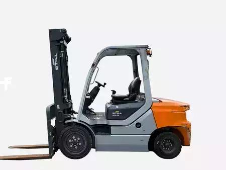Diesel heftrucks 2024  Still RCD35 (1)