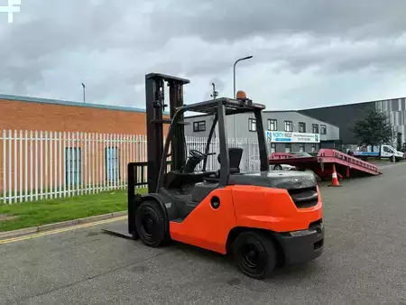Diesel heftrucks 2020  Toyota 40-8FD50N (5)