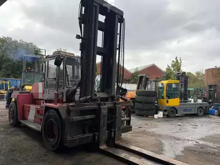 Carrelli elevatori diesel 1994  Kalmar DC16-1200 (2)