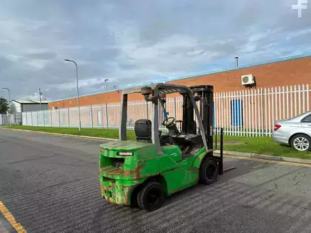 Dieseltrukki 2021  Cesab M325DV (5)