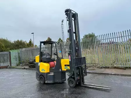 Carretilla pasillo estrecho 2019  Aisle Master 20NG (5)