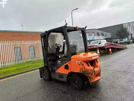 Carrelli elevatori diesel 2019  Doosan D30S-7 (4)