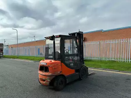 Diesel Forklifts 2014  Doosan D25S-5 (3)