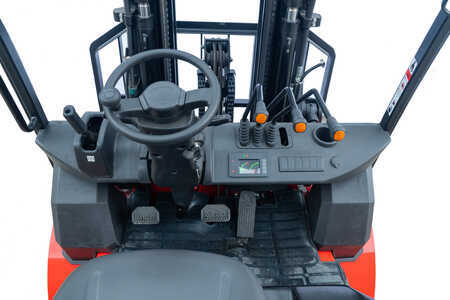 Dízel targoncák 2026  Maximal FDTA50-AXW Eur5 diesel NEW (6)