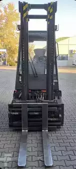Electric - 4 wheels 2004  Linde E30/600,SHT115 3000kg/600mm (3600kg/500mm) (3)