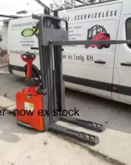 Pallet Stackers 1999  Linde L14i-365, iniciálemelés, T4316mm, 2000kg/1400kg, Kevés üzemóra, wenige Betriebsstunden, low workshours! Bázis emelés, Inicial hub, (1)