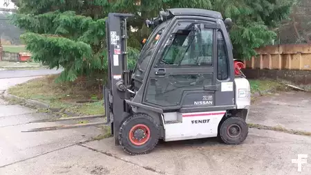Gas truck 2008  Nissan H25T-U1D2A25LQ, SHT22., Good-6598wh, Kanine+Heizung, Contener Typ, Kontenerfehig! Rent or Sales (3)