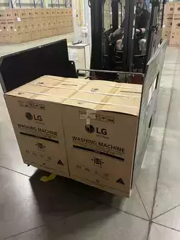 Elektromos 4 kerekű 2013  Linde E16PH-01, SHT28 FullCab+Heater, Trpl.4625mm, (6)