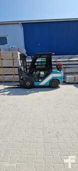 Propane Forklifts 2022  Baoli KBG35+ BerKorSzfv (1)