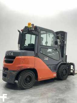 Toyota 40-8fd40N 4500kg-500mm