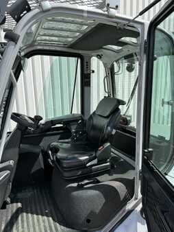 Wózki widłowe diesel 2017  Still RX 70-50 / ZVG+SS / 1617 Std. (6)