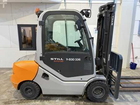 Dieselstapler 2015  Still RX 70-35 / 703 Std. / Ex BW (2)