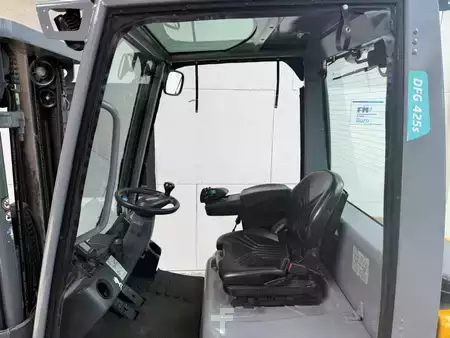 Diesel heftrucks 2018  Jungheinrich DFG 425 S / 5765 Std. / Lack NEU (6)