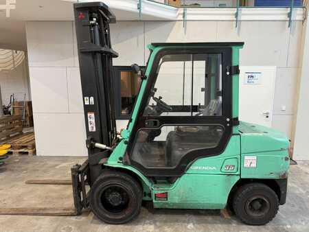 Chariots élévateurs diesel 2017  Mitsubishi FD 35 / ZVG+SS / 5998 Std. (1)