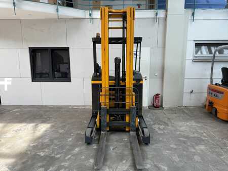 Schubmaststapler 2013 Jungheinrich ETV 214 / 5355 Std. (3)