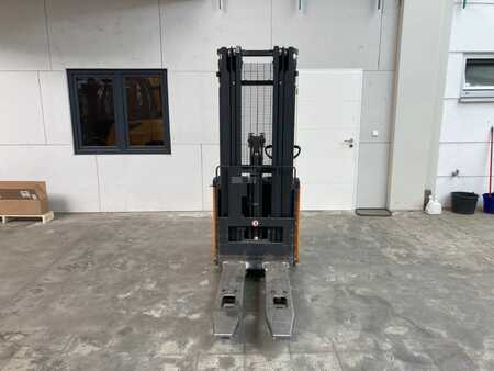 Stacker pedestre 2014  Still EGV 20 LB / Initialhub (3)