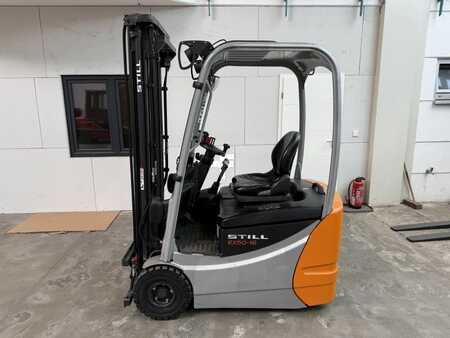 Carrelli elettrici 3 ruote 2019  Still RX 50-16 / ZVG+SS / 1030 Std. (1)