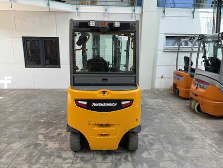 Elektro čtyřkolový VZV 2019  Jungheinrich EFG 425 K / 4631 Std. / Container (4)