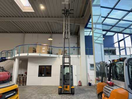 Elektro 4 Rad 2016  Jungheinrich EFG 320 / 4586 Std. (5)