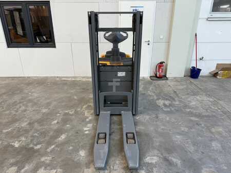 Hochhubwagen - Jungheinrich ERC 214 / 962 Std. / Waage (3)