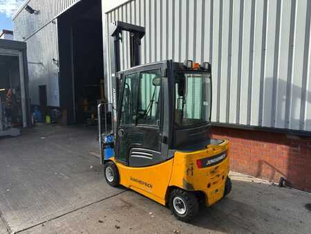 Sähkö - 4 pyör 2013  Jungheinrich EFG 320 / 3289 Std. (3)