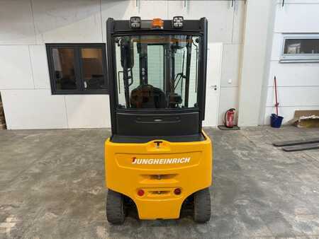 Elektro čtyřkolový VZV 2014  Jungheinrich EFG 316 / 4359 Std. (4)