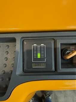 Hochhubwagen 2015  Jungheinrich EJC 214 Z / 837 Std. (8)