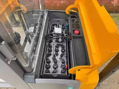 Ruční vysokozdvižný vozík 2020  Jungheinrich EJC 216 / nur 63 Std. (8)